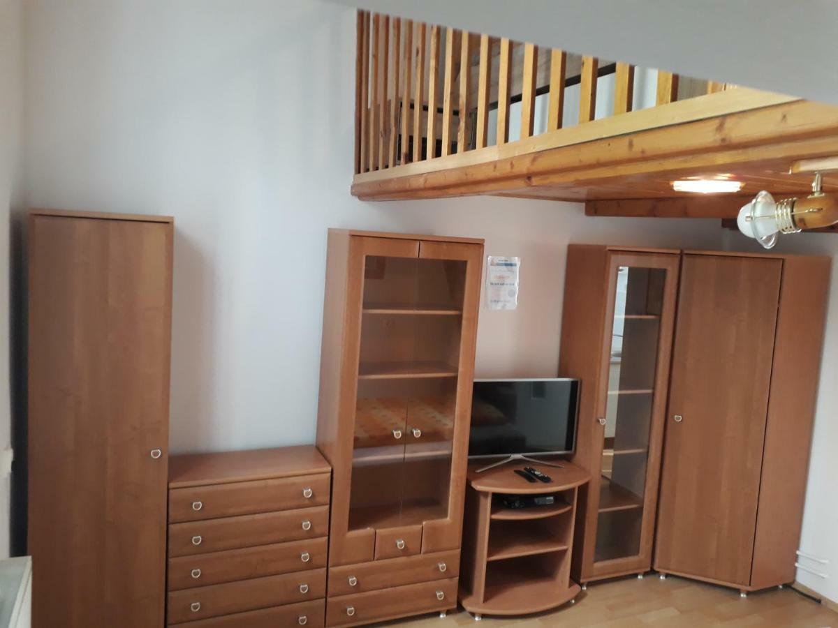 Apartman Pavilon D-Peter Vysoké Tatry Exterior foto